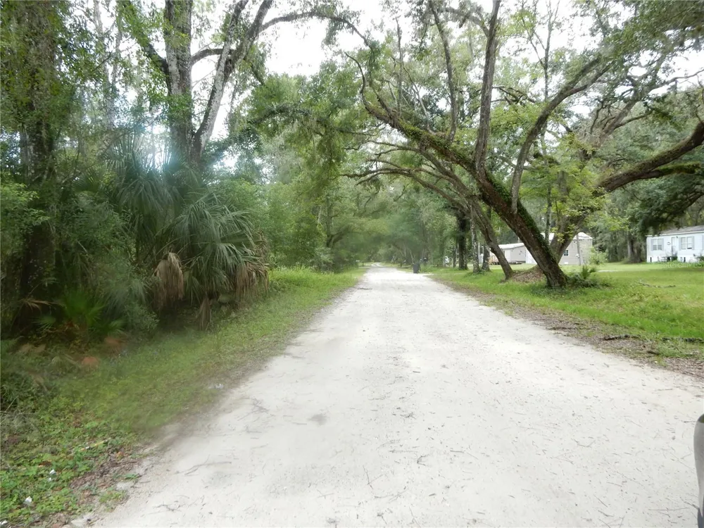 38036 CENTRAL AVENUE Zephyrhills, FL 33540