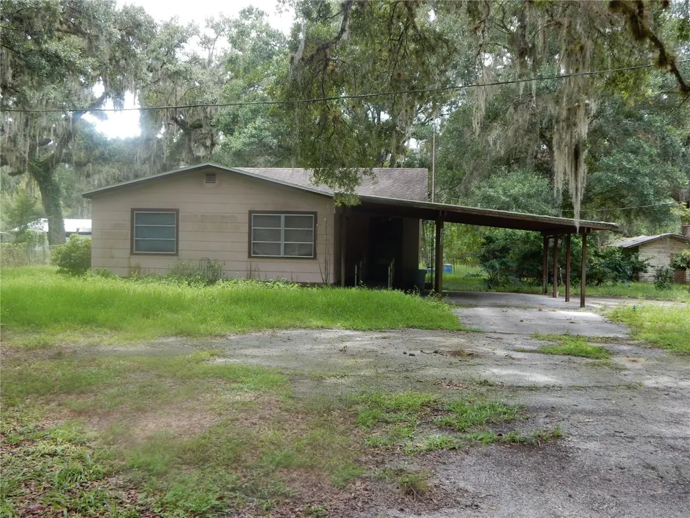38036 CENTRAL AVENUE Zephyrhills, FL 33540
