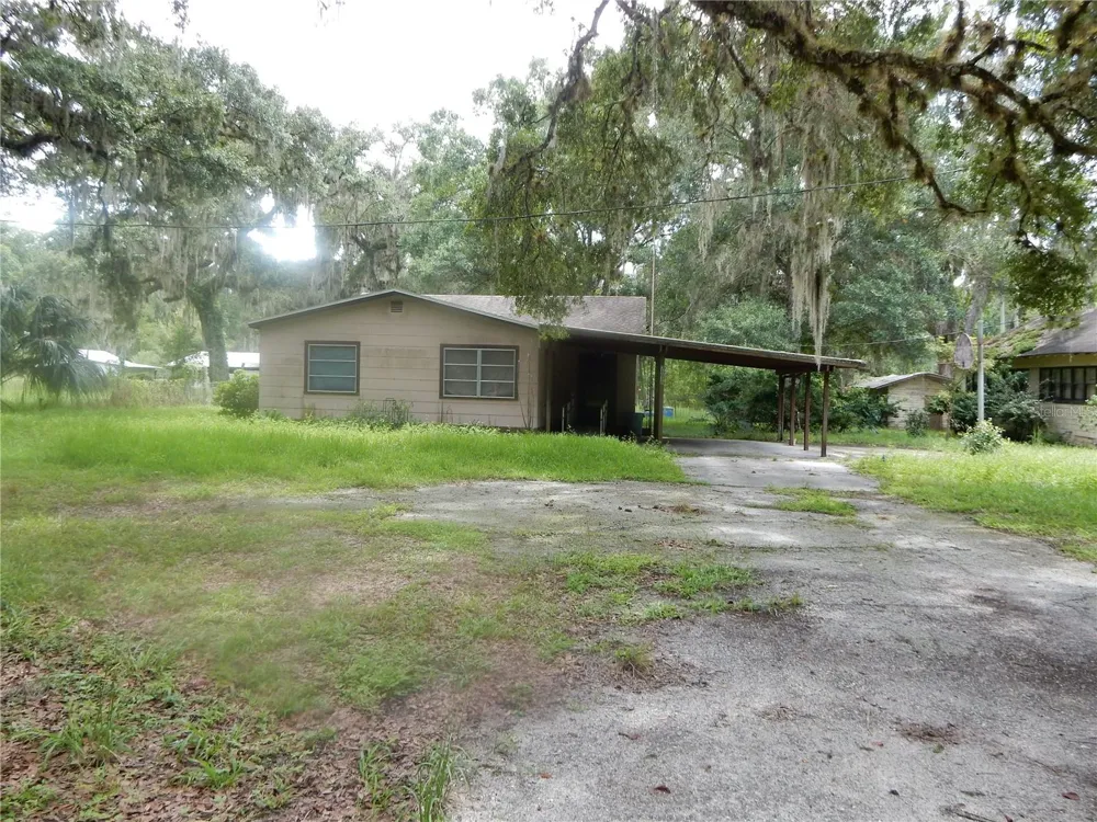 38036 CENTRAL AVENUE Zephyrhills, FL 33540