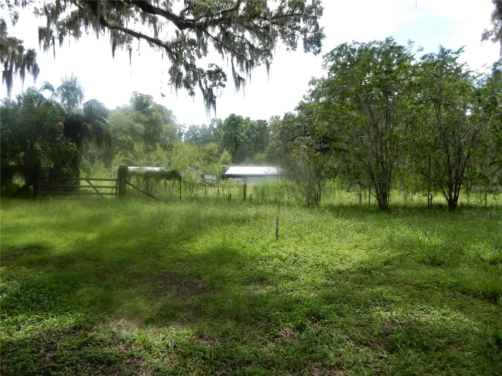 38036 CENTRAL AVENUE Zephyrhills, FL 33540