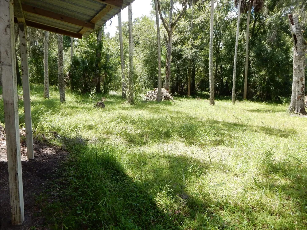 38036 CENTRAL AVENUE Zephyrhills, FL 33540