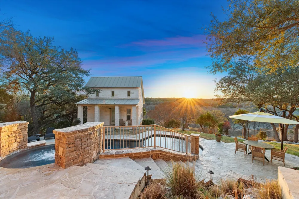 954 Riverforest Drive New Braunfels, TX 78132