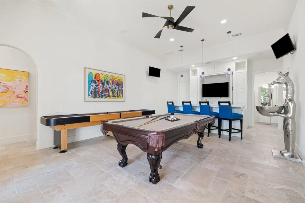954 Riverforest Drive New Braunfels, TX 78132