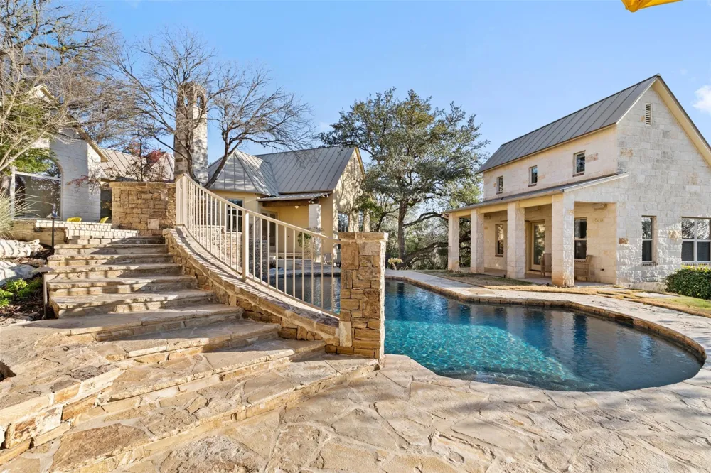 954 Riverforest Drive New Braunfels, TX 78132