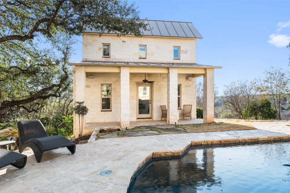 954 Riverforest Drive New Braunfels, TX 78132