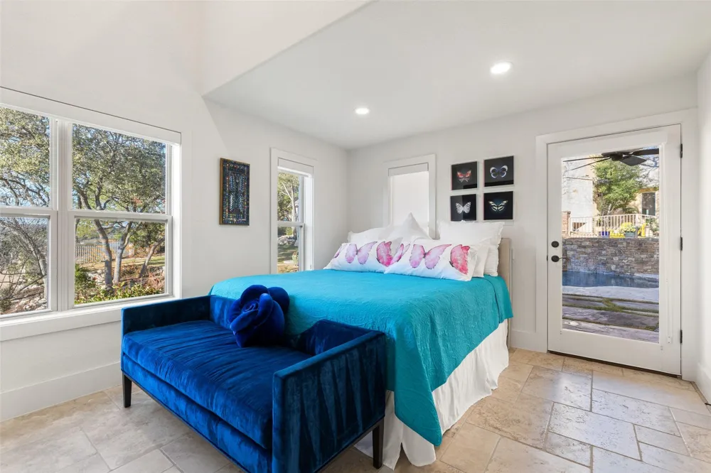 954 Riverforest Drive New Braunfels, TX 78132