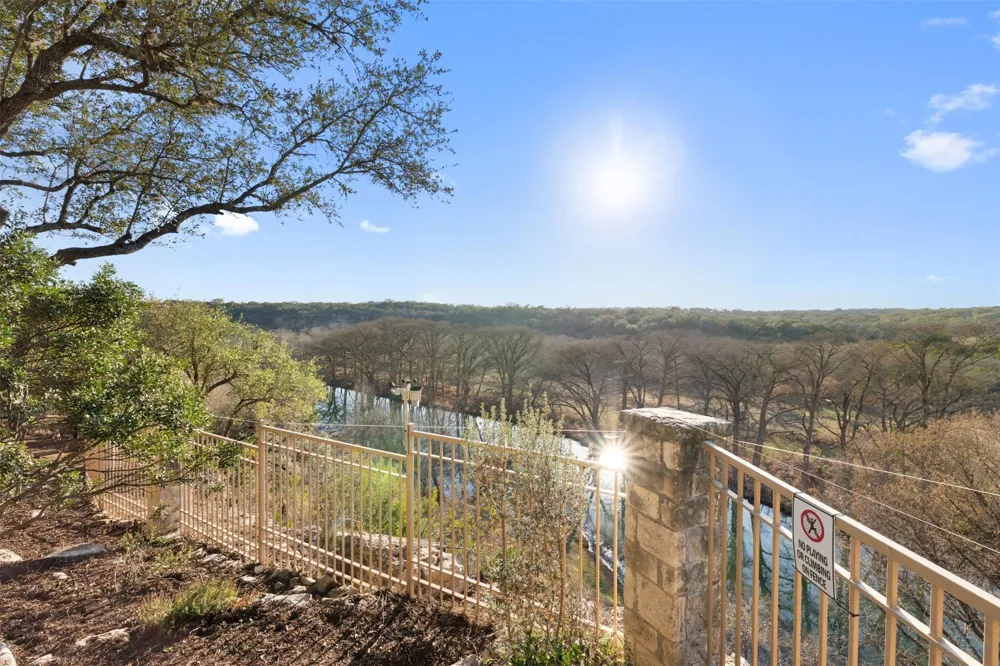 954 Riverforest Drive New Braunfels, TX 78132