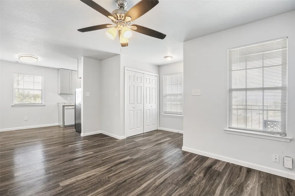 7415 VINTAGE HILLS DRIVE #A Austin, TX 78723