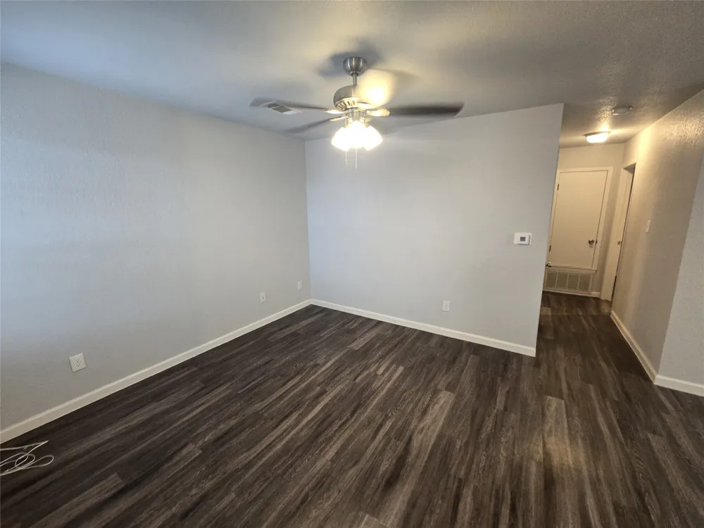 7415 VINTAGE HILLS DRIVE #A Austin, TX 78723