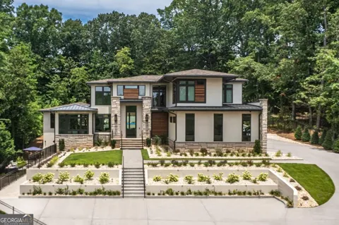 1090 Kingston DR