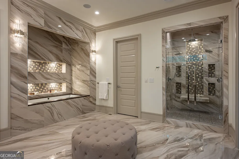 1090 Kingston DR Sandy Springs, GA 30342