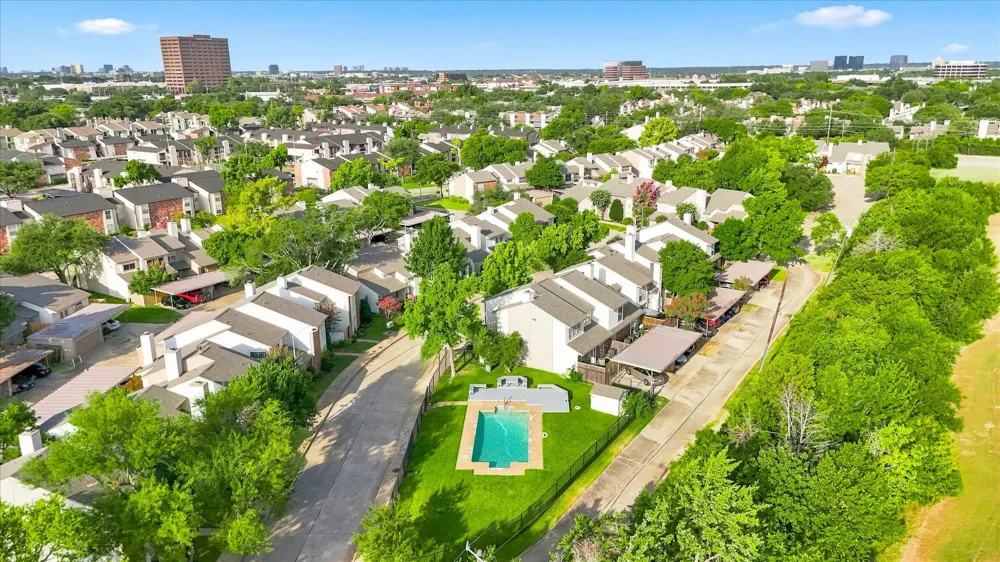 12919 Woodbend Lane Dallas, TX 75243