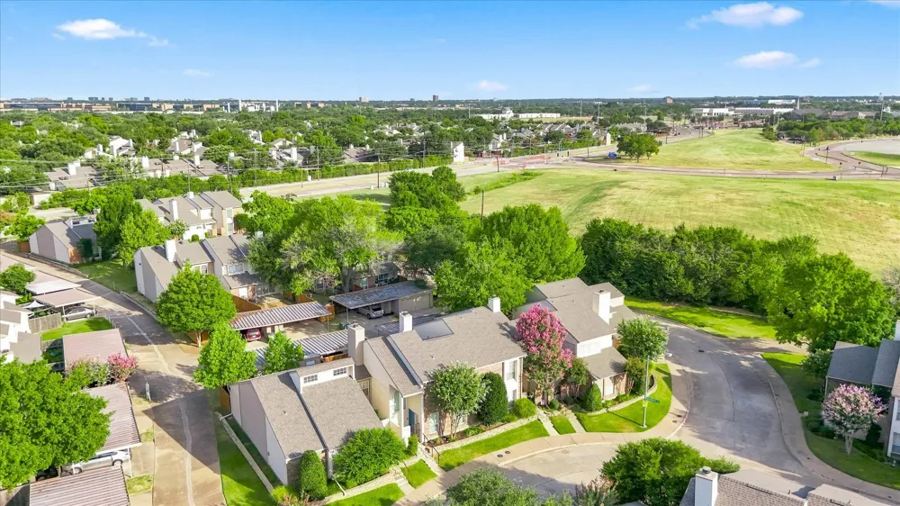 12919 Woodbend Lane Dallas, TX 75243
