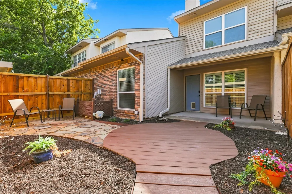 12919 Woodbend Lane Dallas, TX 75243