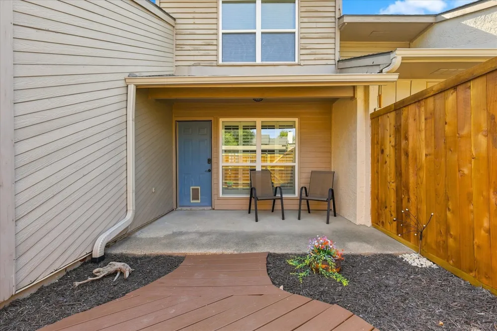 12919 Woodbend Lane Dallas, TX 75243