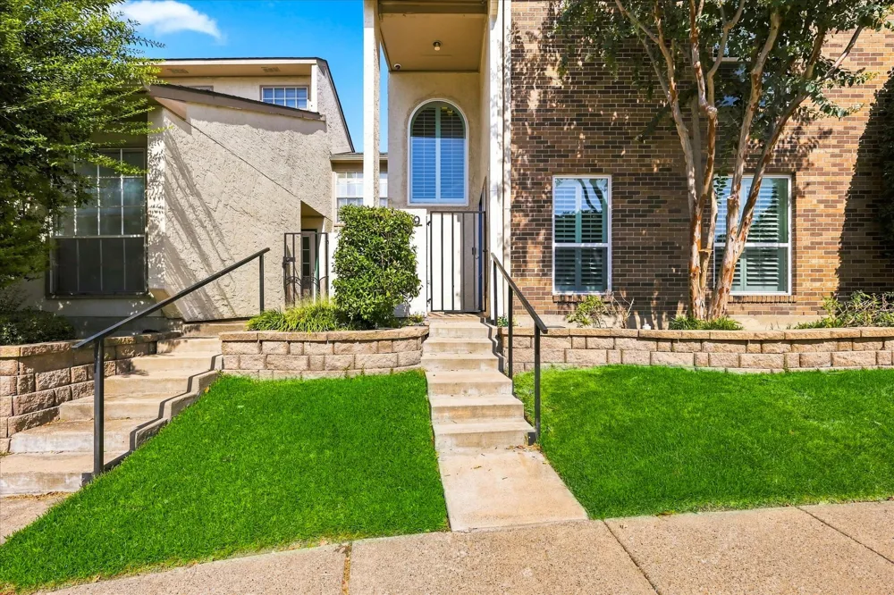 12919 Woodbend Lane Dallas, TX 75243