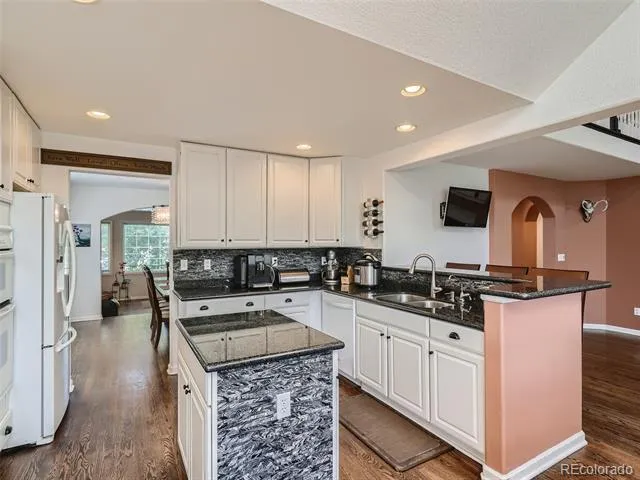 5828 S Danube Street Aurora, CO 80015