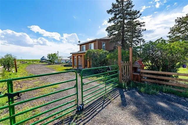 32638 County Road 10 Keenesburg, CO 80643