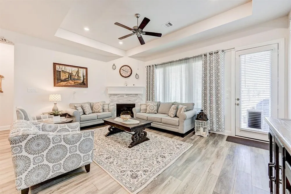 4221 Davis Oak Drive Spring, TX 77386