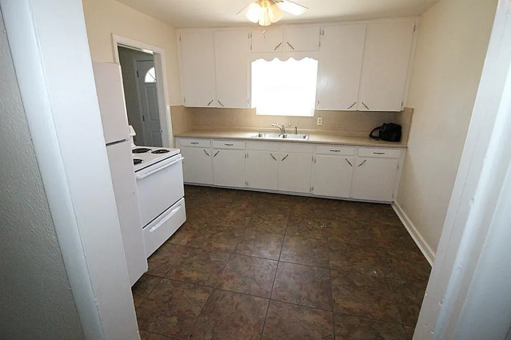110 14th Street Texas City, TX 77590
