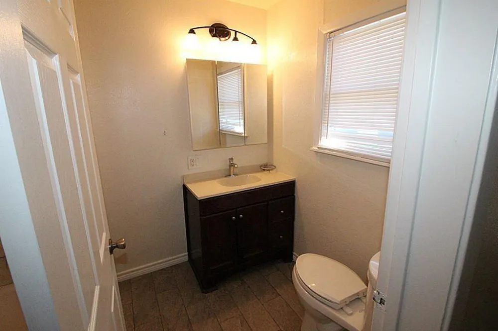 110 14th Street Texas City, TX 77590