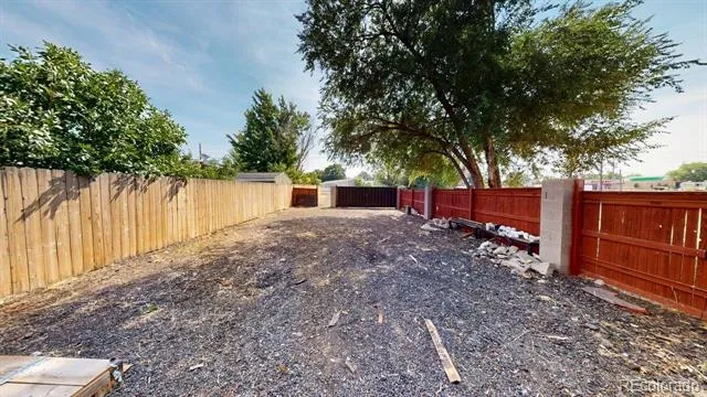 1575 Sable Boulevard Aurora, CO 80011