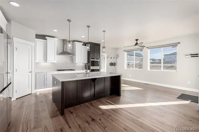 23814 E 36th Place Aurora, CO 80019