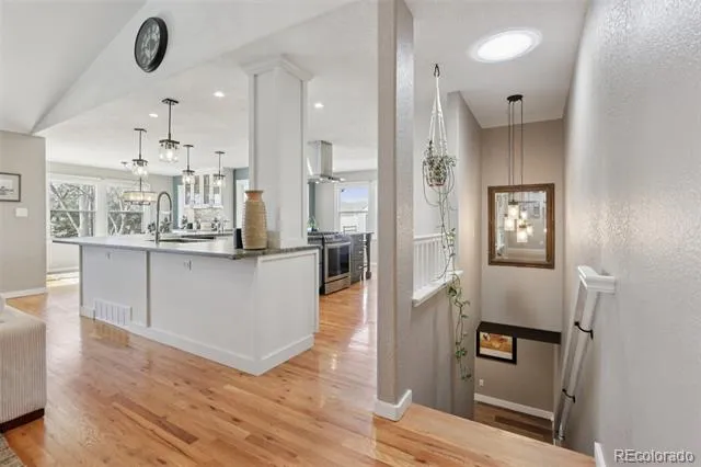 6957 Peppertree Drive Niwot, CO 80503
