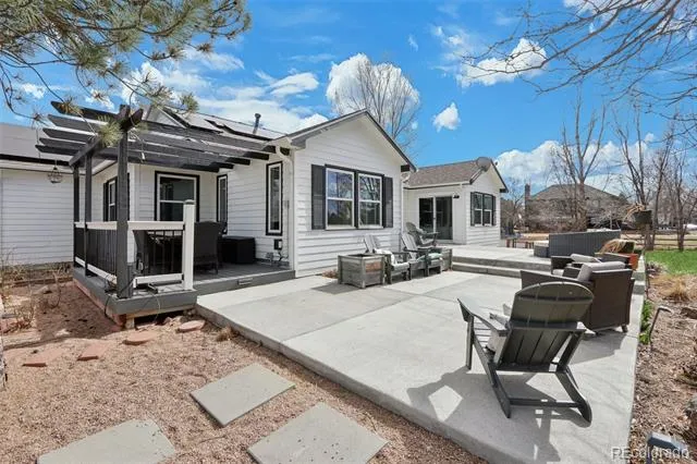 6957 Peppertree Drive Niwot, CO 80503