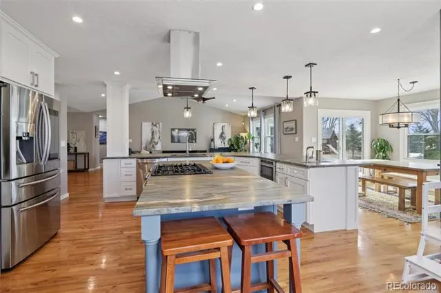 6957 Peppertree Drive Niwot, CO 80503