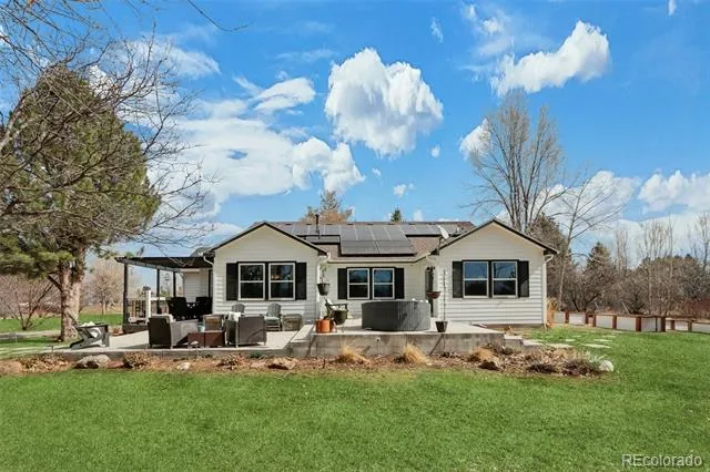 6957 Peppertree Drive Niwot, CO 80503