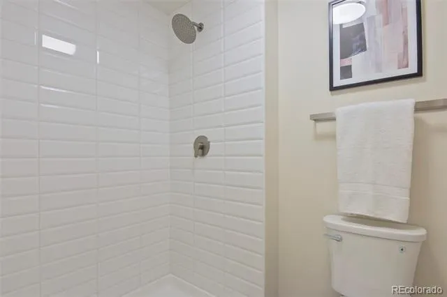 3044 S Macon Circle Aurora, CO 80014