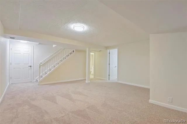 3044 S Macon Circle Aurora, CO 80014
