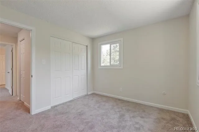 3044 S Macon Circle Aurora, CO 80014