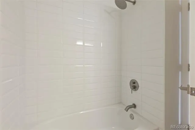 3044 S Macon Circle Aurora, CO 80014