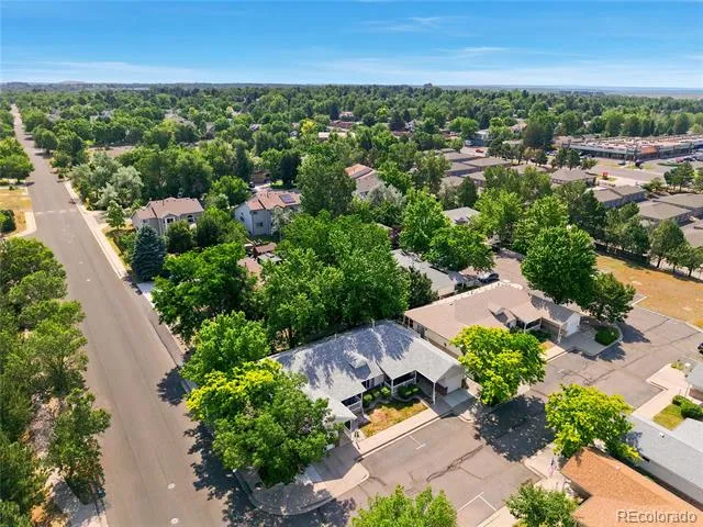 2206 S Iola Street Aurora, CO 80014