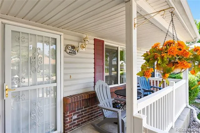 2206 S Iola Street Aurora, CO 80014