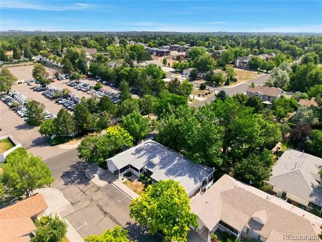 2206 S Iola Street Aurora, CO 80014