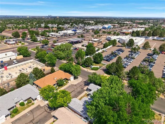 2206 S Iola Street Aurora, CO 80014