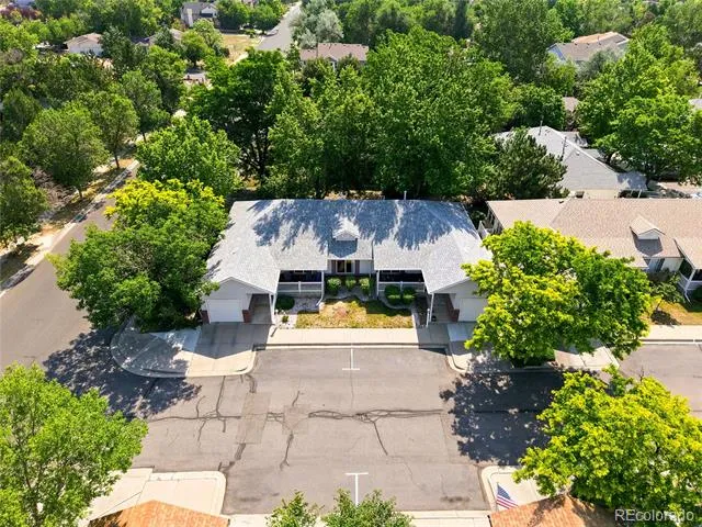2206 S Iola Street Aurora, CO 80014