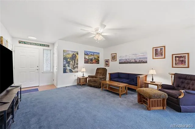 2206 S Iola Street Aurora, CO 80014