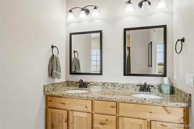 156 W 8th Avenue Byers, CO 80103