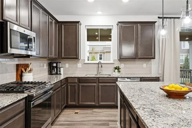847 Rosevine Lane Erie, CO 80516