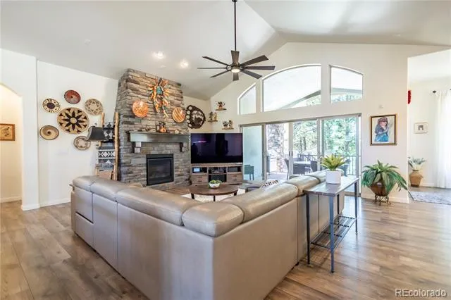 16021 Fox Mesa Court Monument, CO 80132