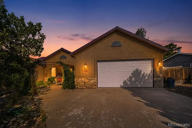 746 Westward Lane Palmer Lake, CO 80133