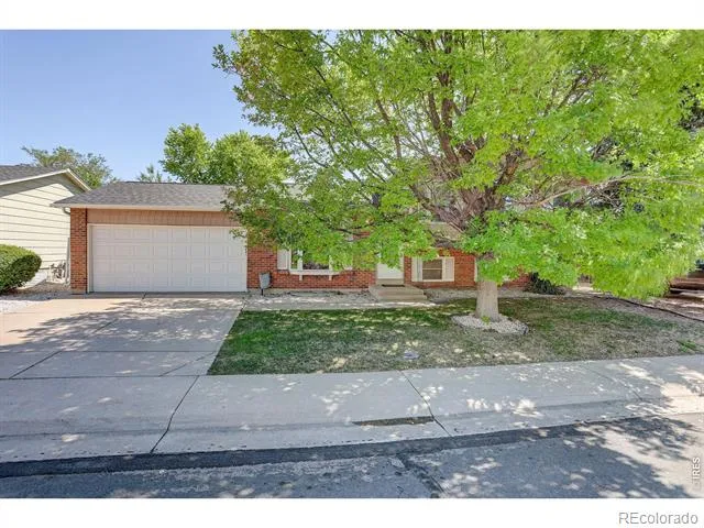 10895 Grange Creek Drive Thornton, CO 80233