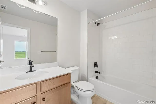 1470 Coral Place Longmont, CO 80504
