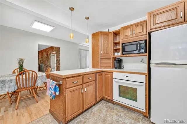 1420 Cherryvale Road Boulder, CO 80303