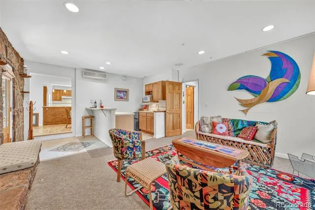 1420 Cherryvale Road Boulder, CO 80303