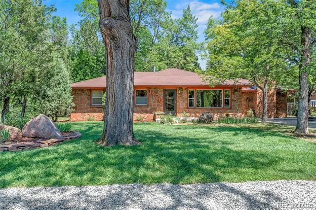 1420 Cherryvale Road Boulder, CO 80303